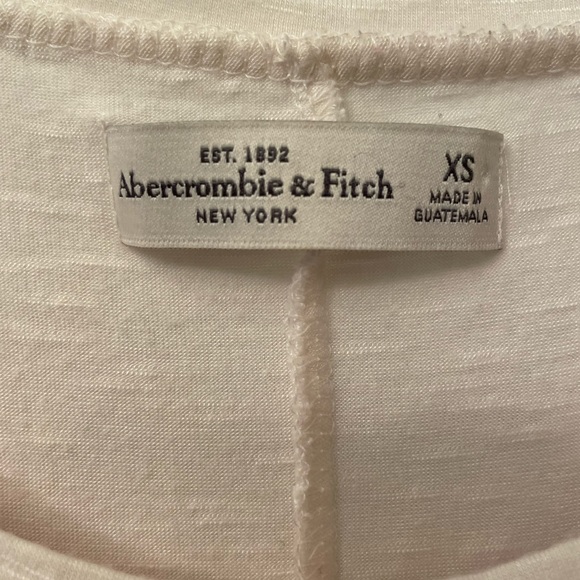 Floral Abercrombie & Fitch Shirt - Picture 4 of 4